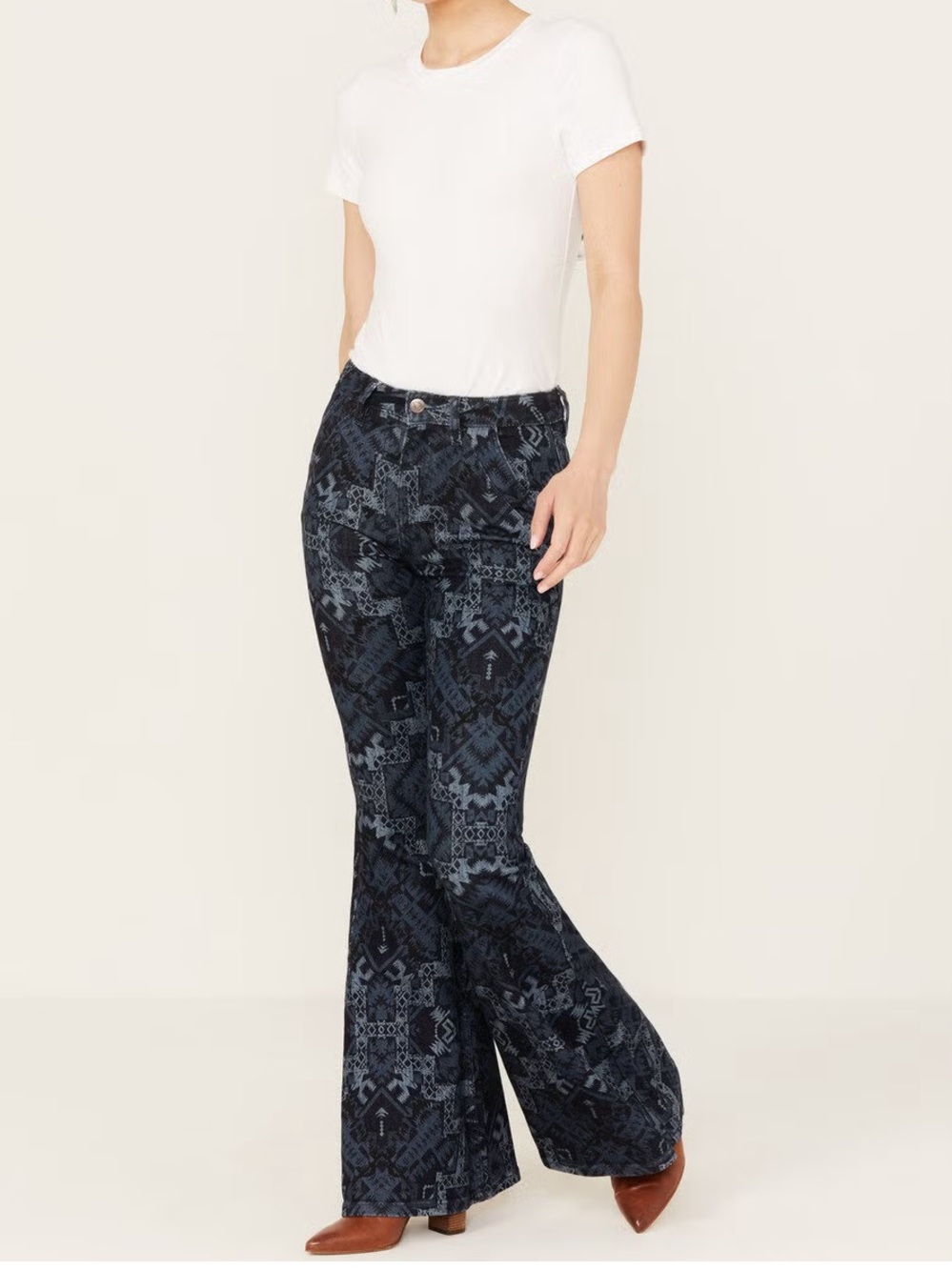 Shyanne Women's Dark Wash High Rise Printed Stretch Flare Jeans Size 24